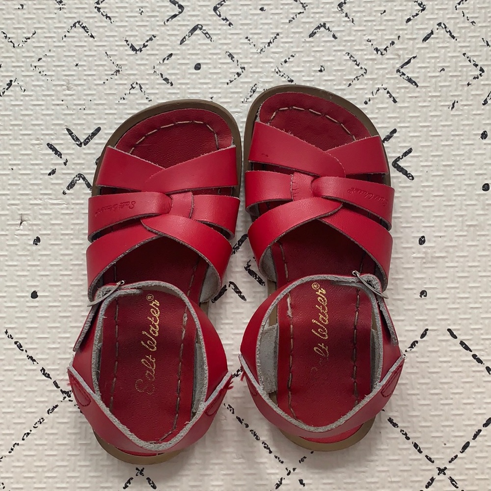 Salt water sandals size 10